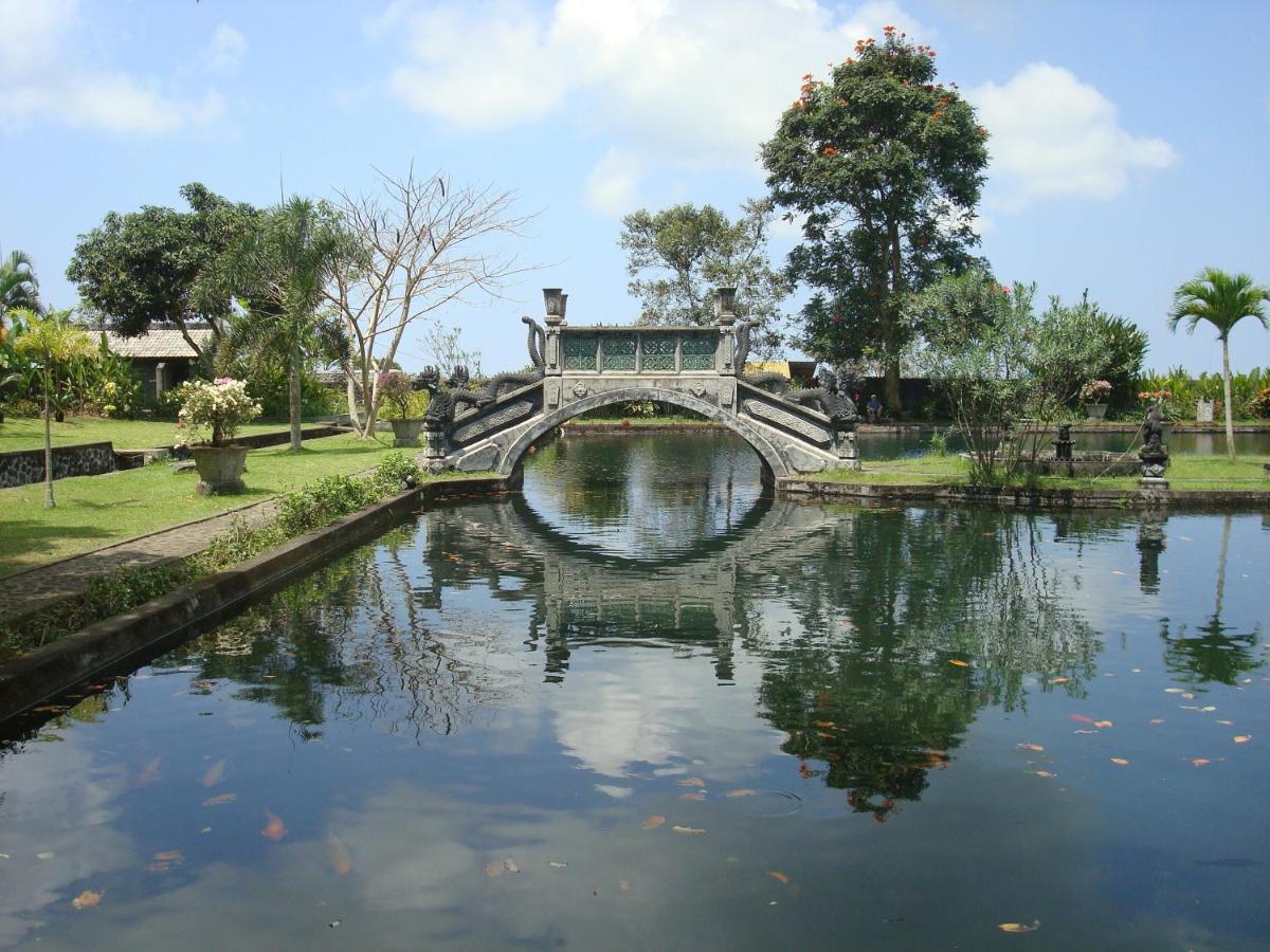 Arjunabungalows Seraya ภายนอก รูปภาพ