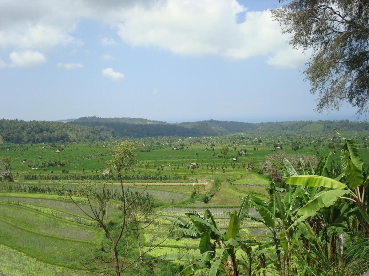 Arjunabungalows Seraya ภายนอก รูปภาพ